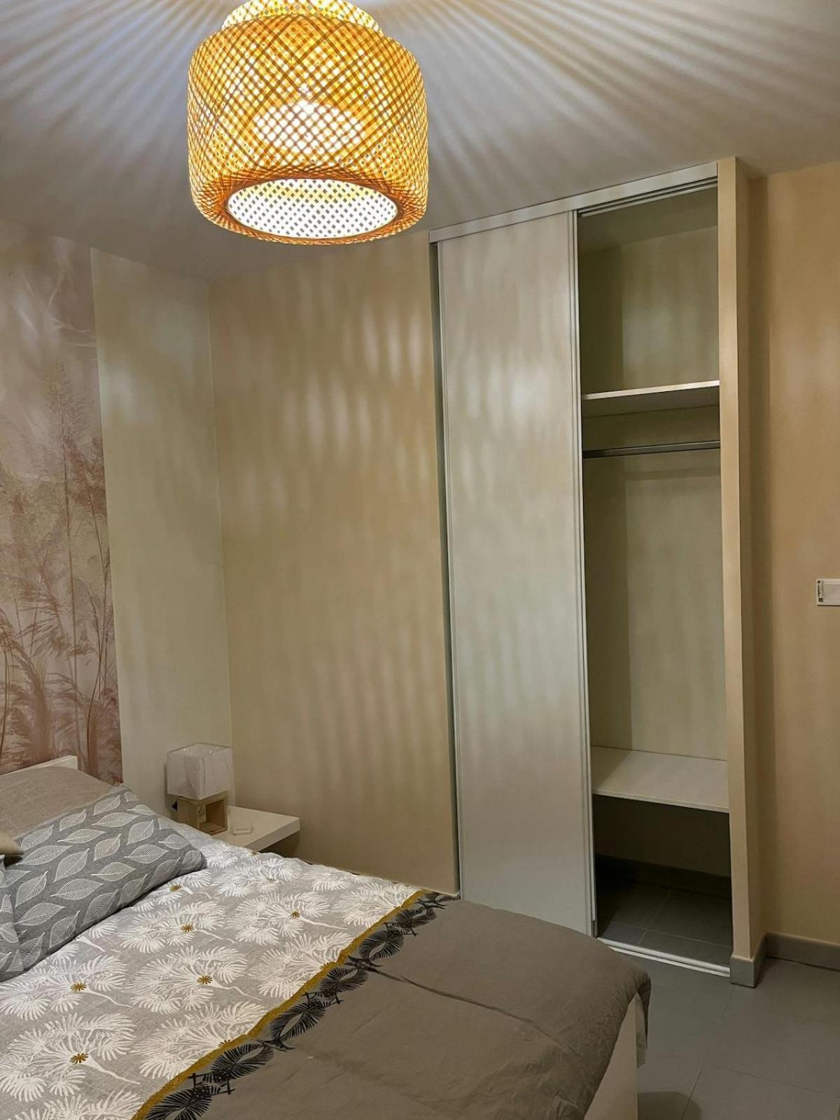 4 Personnes - Terrasse - Proche Port - Centre Ville - Gare - Tramway Apartment Nizza