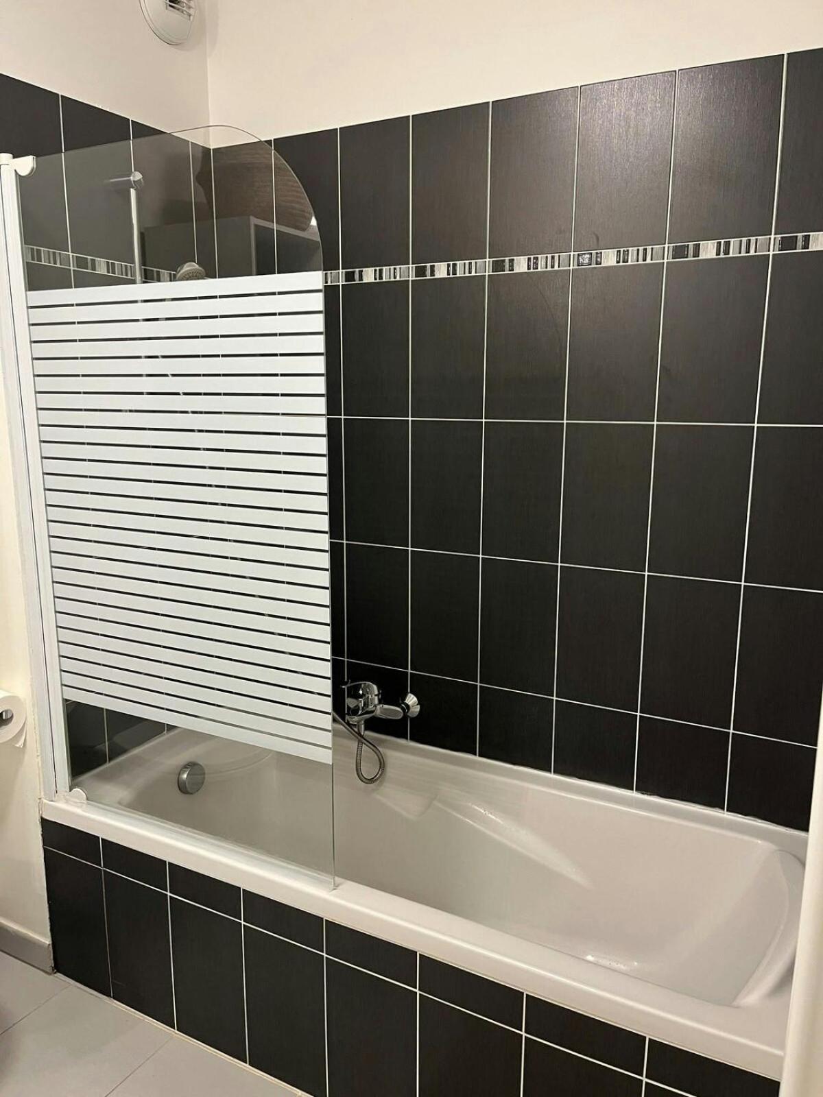 4 Personnes - Terrasse - Proche Port - Centre Ville - Gare - Tramway Apartment Nizza